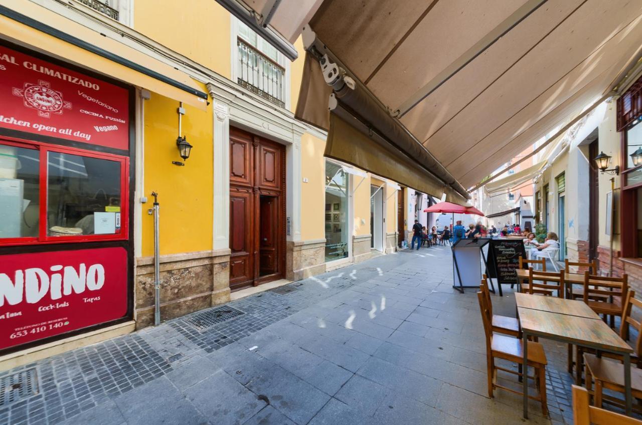 Holidays2Malaga Calderon Loft Wifi Fibra Dış mekan fotoğraf